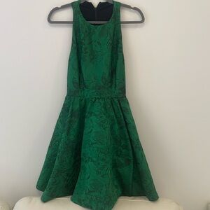 Dress Alice + Olivia